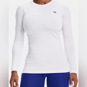 Under Armour Women's ColdGear Armour Crew Long Sleeve Shirt in White size XL